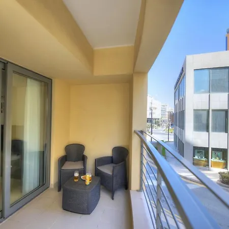 Appartement Elegant One Bedroom With Terrace In Uptown Portomaso Ddif1-4 *